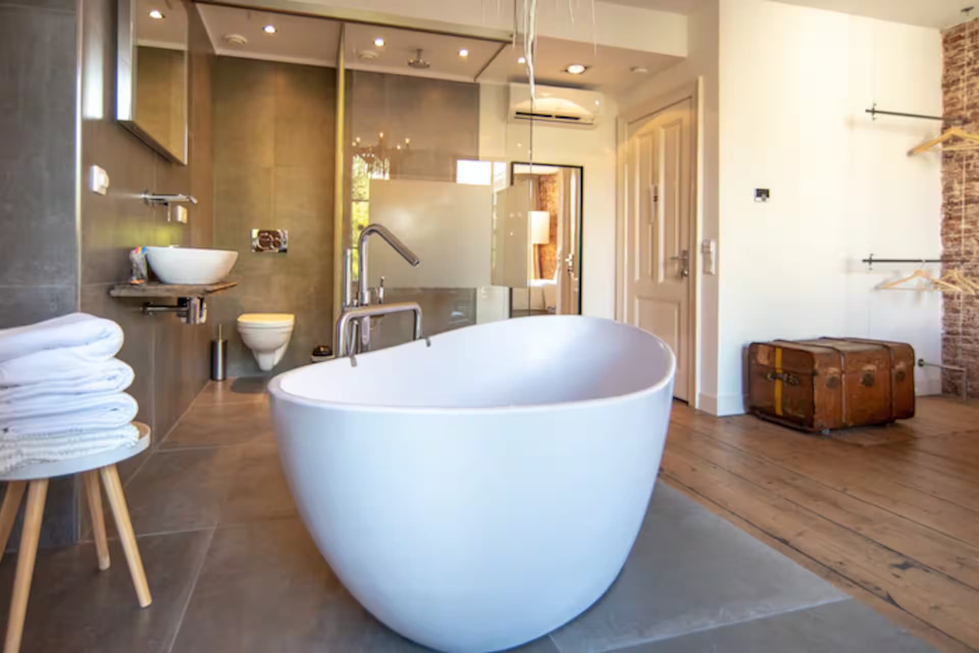 Love Suite Wolvenstraat 16 — interieur foto 6 van 31