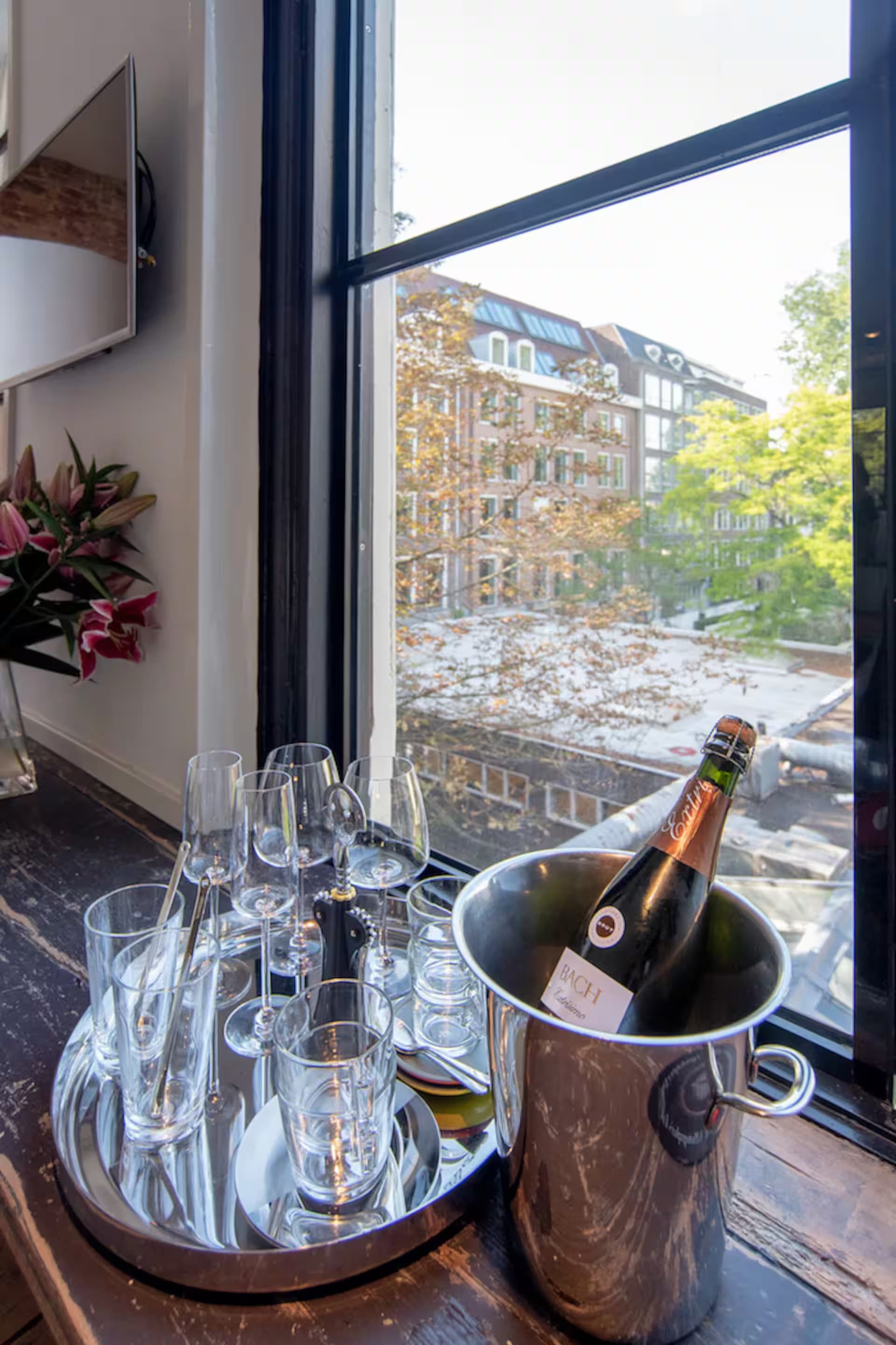 Love Suite Wolvenstraat 16 — interieur foto 27 van 31