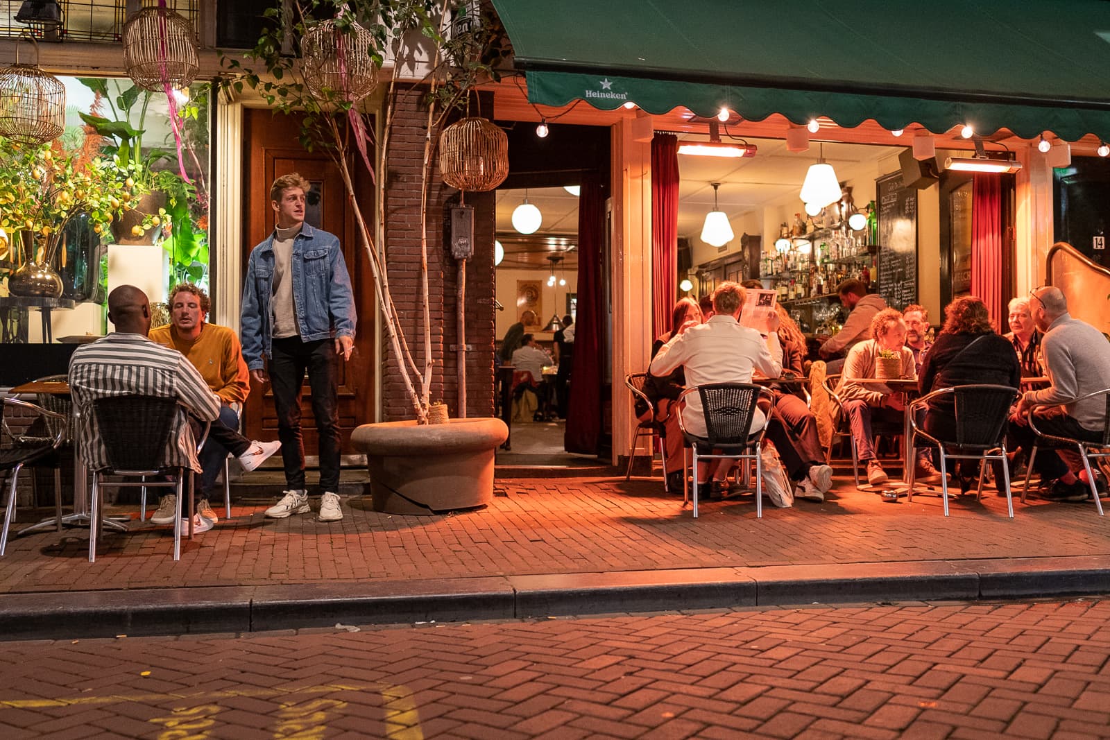 Café de Doffer — Bar in 9 Straatjes Amsterdam