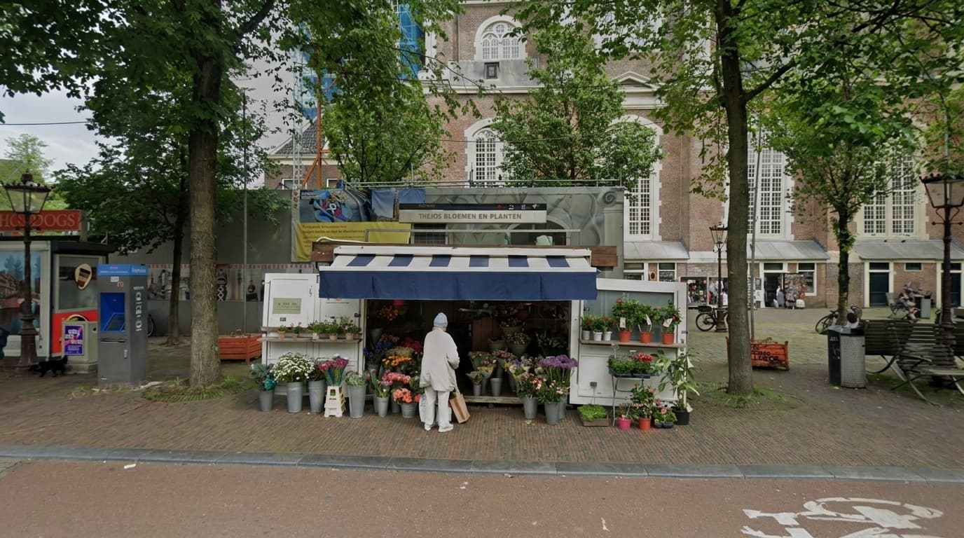 De Westerkerktoren in zicht
